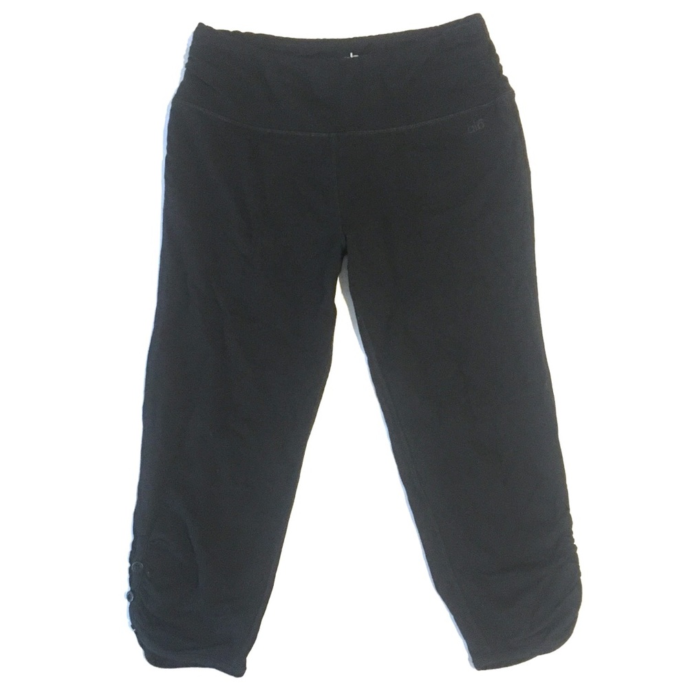 ALO Black Cropped Button Ruche Leggings